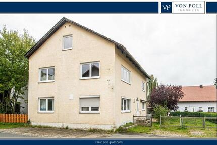 Zweifamilienhaus mit großem Grundstück 8 zimmer
