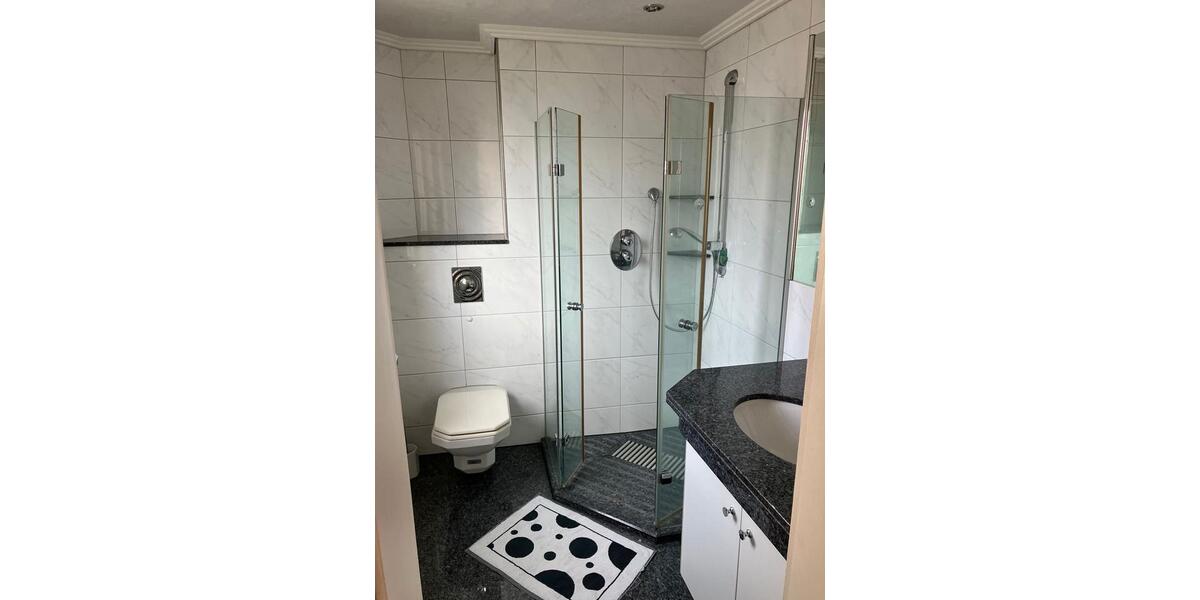 Einfamilienhaus Lampertheim - 4 Zimmer, 103 m&sup2;, 270.000&euro; | Angebot:24750856