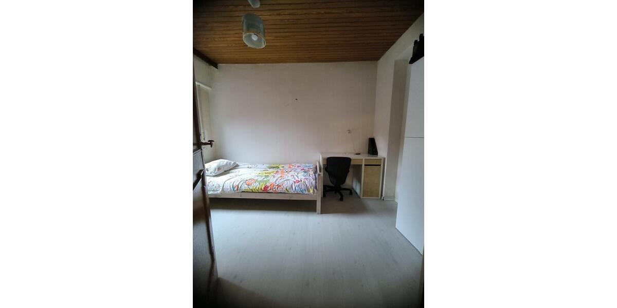 4-Zimmer-Haus mit Terrasse & Ausblick, ruhige Lage direkt am Wald 4 zimmer