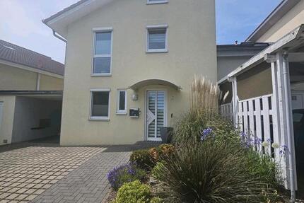 Haus Löhne - 4 Zimmer, 148 m&sup2;, 348.000&euro; | Angebot:26692466