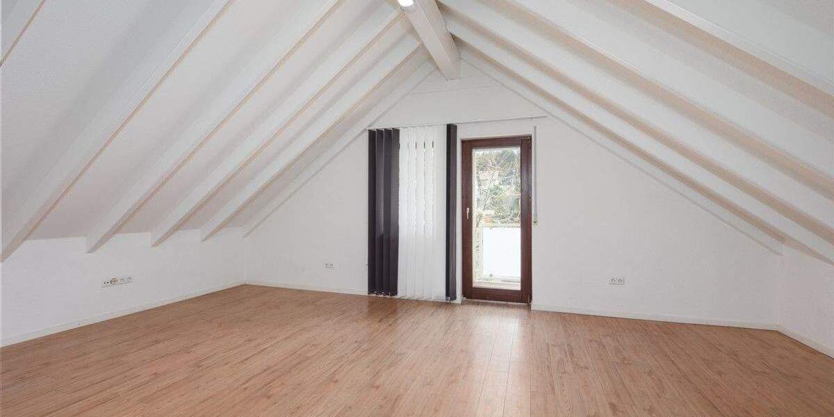 Einfamilienhaus Birkenfeld - 6 Zimmer, 218 m&sup2;, 690.000&euro; | Angebot:24860354