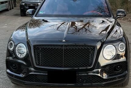 Bentley Bentayga 135.400 km 83.999 &euro; Köln Buchheim 51061