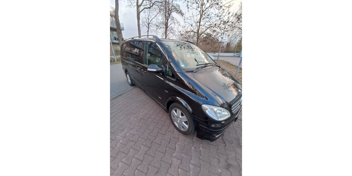 Mercedes-Benz Viano 217.673 km 12.790 &euro; Hamburg 22457
