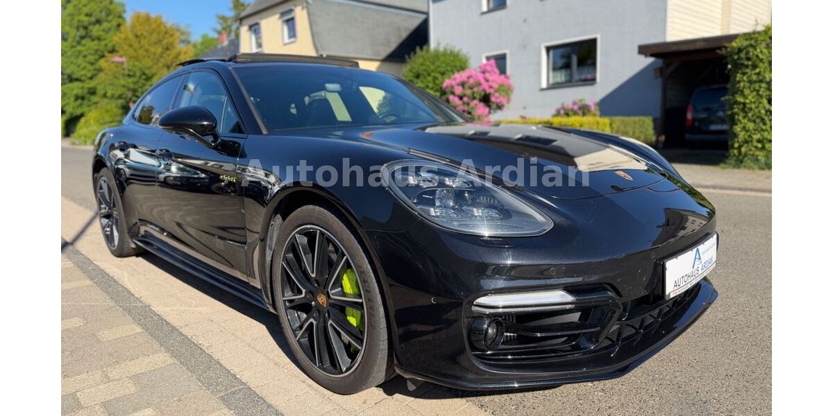 Porsche Panamera 98.412 km 73.999 &euro; Kirchberg 55481