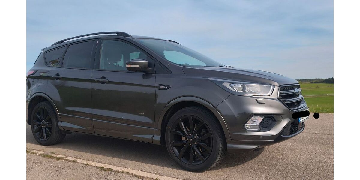 Ford Kuga 95.000 km 16.500 &euro; Messstetten 72469