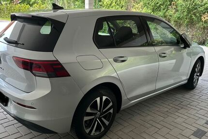 VW Golf 40.000 km 17.200 &euro; Leer 26789