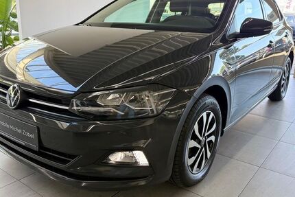 VW Polo 84.000 km 13.490 &euro; Braunschweig 38116