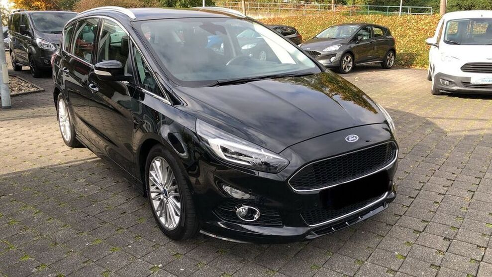 S-Max