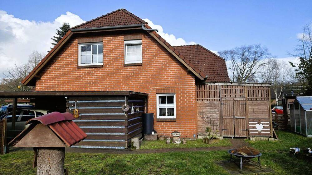 Mehrfamilienhaus, Wohnhaus Uplengen Remels - 1 Zimmer, 344 m&sup2;, 488.000&euro; | Angebot:25986281