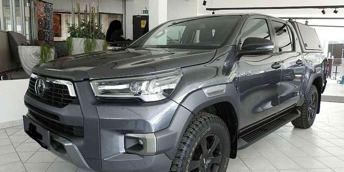Toyota Hilux 45.000 km 55.000 &euro; Perlesreut 94157