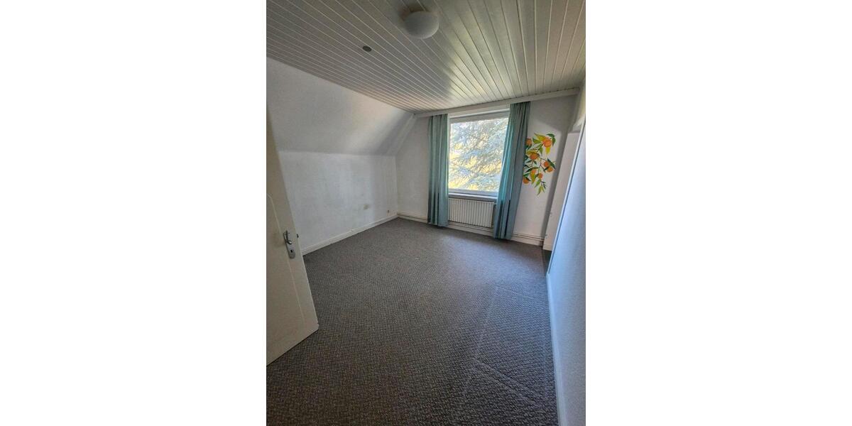 Etagenwohnung Weste - 5 Zimmer, 98 m&sup2;, 750&euro; | Angebot:26366798
