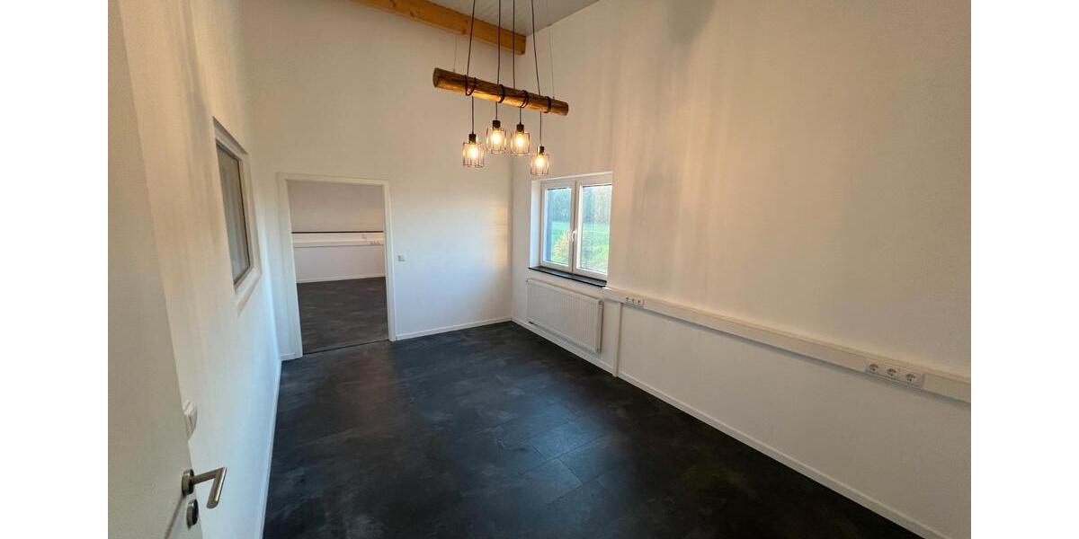 Gewerbeobjekt Adelsdorf - 1.590&euro; | Angebot:26449904