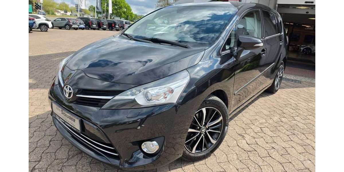 Toyota Verso 92.980 km 14.990 &euro; Hildesheim 31137