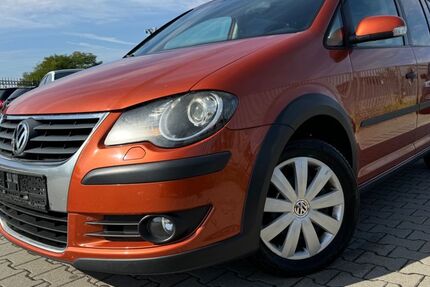 VW Touran 145.000 km 3.899 &euro; Oberkrämer 16727