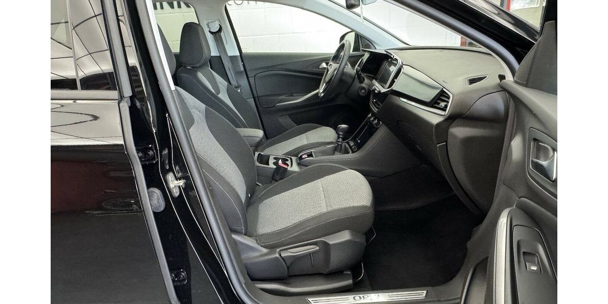 Opel Grandland 1.2 Turbo GS Line CarPlay Cam 43.999 km 16.830 &euro; Lich 35423
