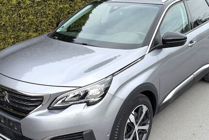 Peugeot 5008 106.000 km 14.990 &euro; Rietberg 33397