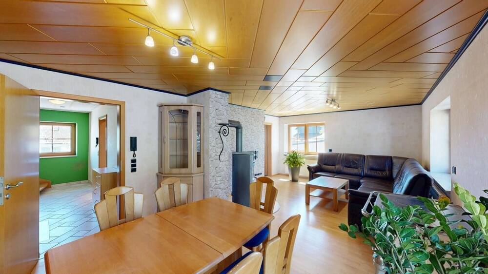 Mehrfamilienhaus, Wohnhaus Dahlem - 8 Zimmer, 218 m&sup2;, 369.000&euro; | Angebot:26512735