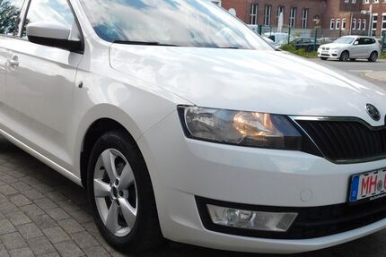 Skoda Rapid 297.745 km 2.999 &euro; Mülheim 45473