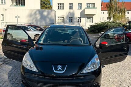 Peugeot 206 98.500 km 3.000 € Berlin 12103