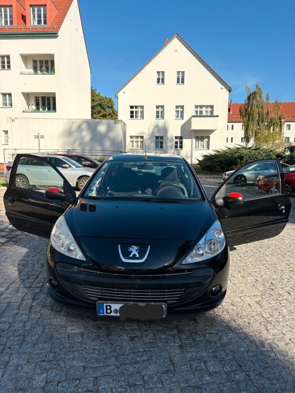 Peugeot 206 98.500 km 3.000 € Berlin 12103