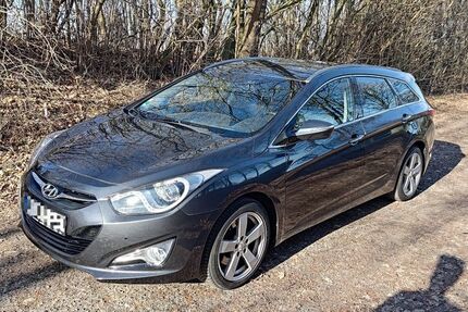 Hyundai i40 112.500 km 6.500 &euro; Gadebusch OT Güstow 19205