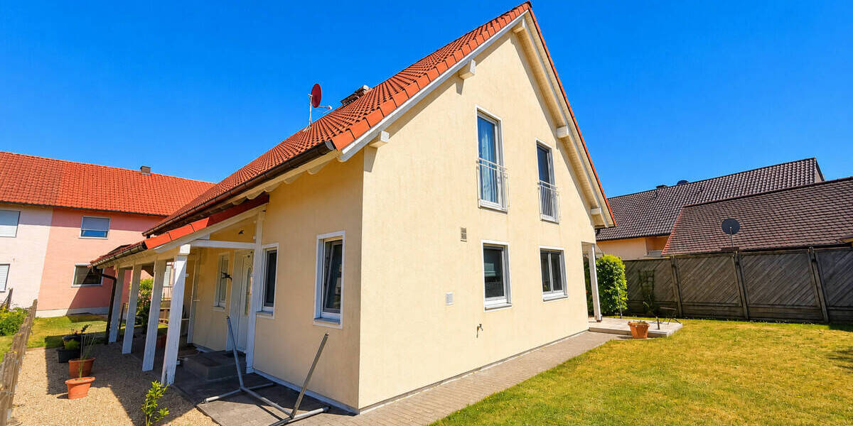 Einfamilienhaus Neutraubling - 5 Zimmer, 125 m&sup2;, 489.000&euro; | Angebot:26798749