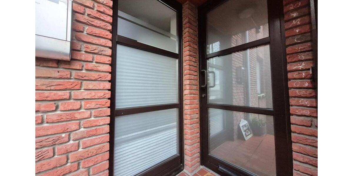 Raumwunder auf zwei Ebenen: Das 'Haus im Haus'-Gefühl mit Gartenparadies 4 zimmer