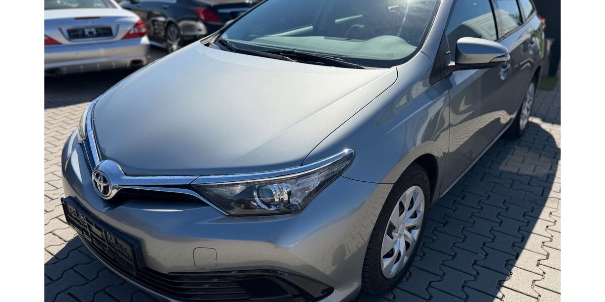 Toyota Auris 150.000 km 8.699 &euro; Schifferstadt 67105