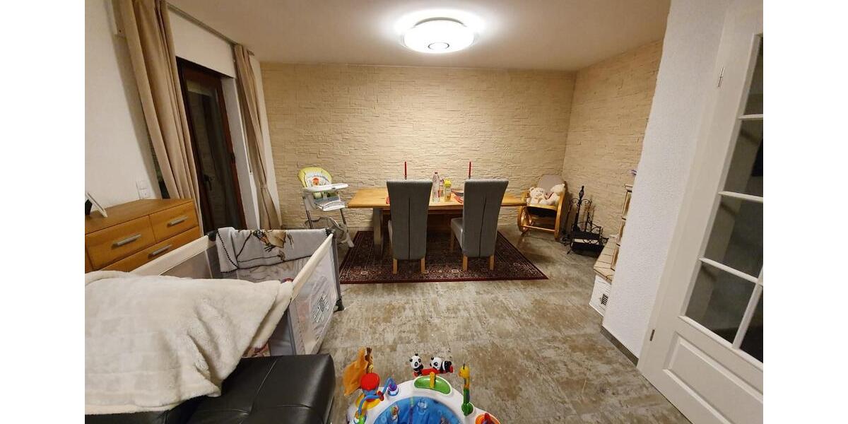 Reihenhaus Kaiserslautern Bahnheim - 4 Zimmer, 140 m&sup2;, 1.800&euro; | Angebot:26101572