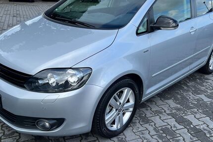 VW Golf 149.000 km 7.950 € Jaderberg 26349