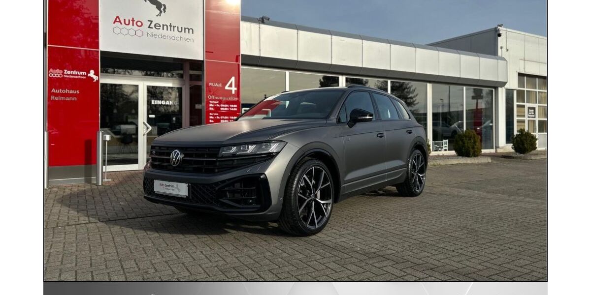 VW Touareg 9.986 km 73.970 &euro; Helmstedt 38350