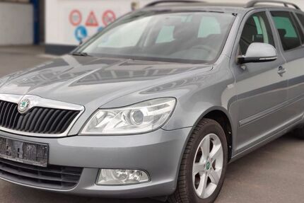 Skoda Octavia 245.000 km 2.900 &euro; Frankfurt am Main 65931