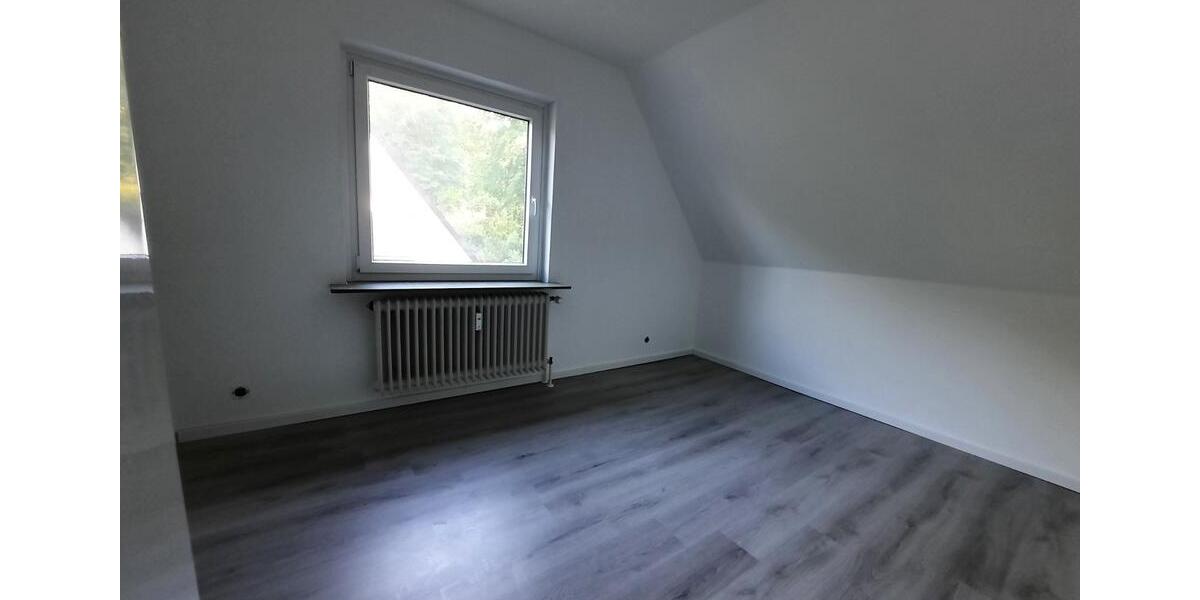 Maisonettenwohnung Mölln - 6 Zimmer, 130 m&sup2;, 1.600&euro; | Angebot:25286153