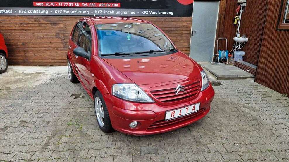 Citroen C3 110.477 km 3.980 € Berlin 10627