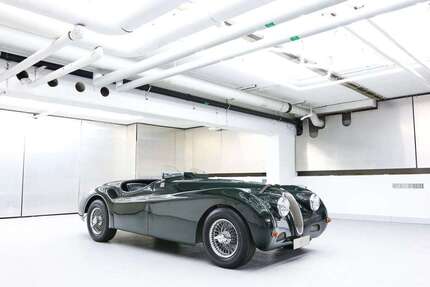 Jaguar XK 2.000 km 114.900 € Berlin 10625