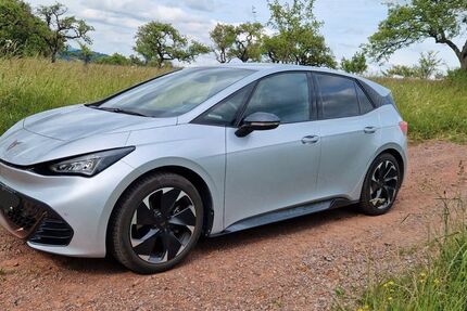 Cupra Born 48.890 km 27.750 &euro; Losheim am See 66679