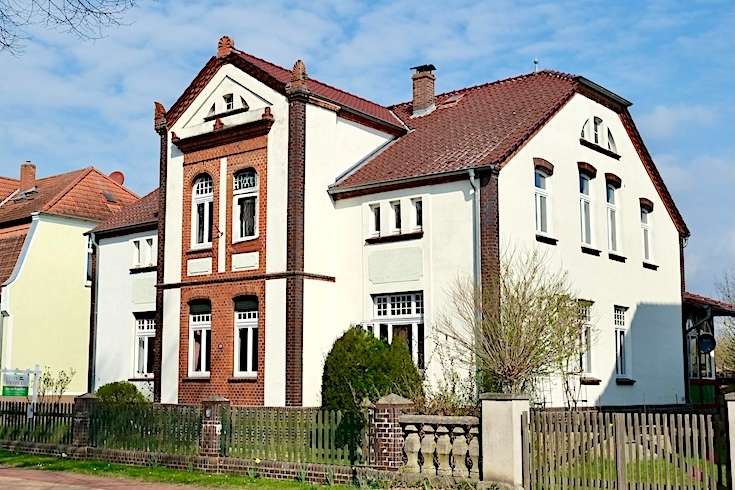 Haus zum Kaufen in Dömitz 445.500 € 260 m²