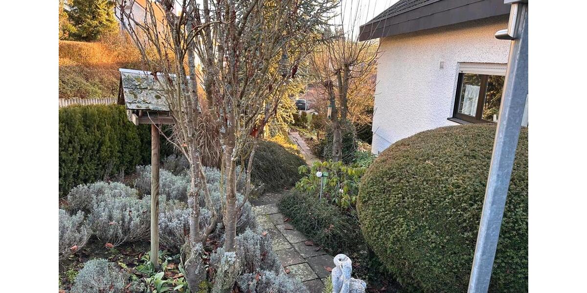 EFH Einliegerwohnung &Doppelgarage, Hüttlingen provisionsfrei ! 6 zimmer