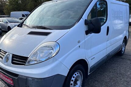 Renault Trafic 264.822 km 2.500 &euro; Hamburg 21079