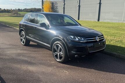 VW Touareg 200.000 km 12.900 € Magdeburg 39110