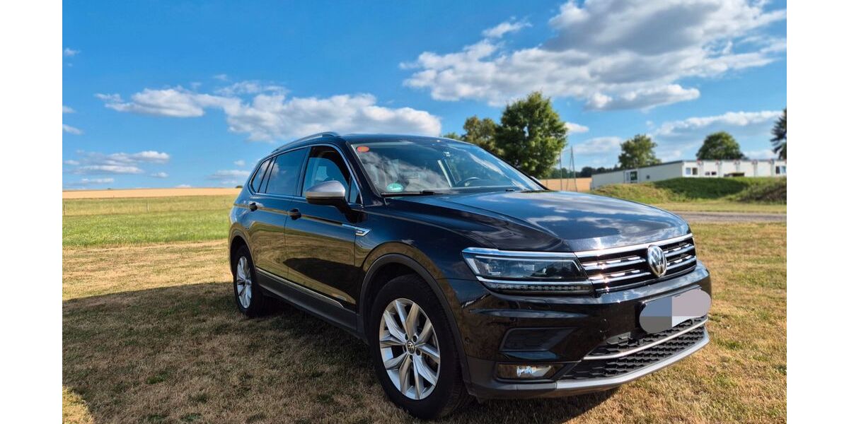 VW Tiguan Allspace 129.000 km 22.300 &euro; Eutingen Im Gäu 72184