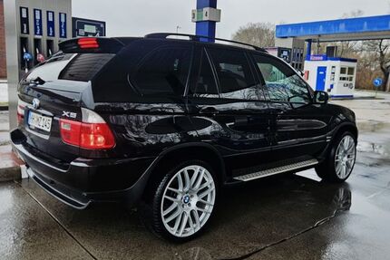 BMW X5 99.999 km 22.500 &euro; Hamburg 20099