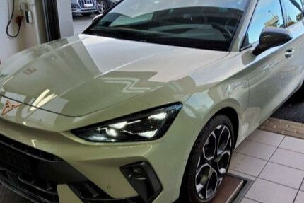 Seat Leon 5.821 km 34.590 € Wolfsburg 38440