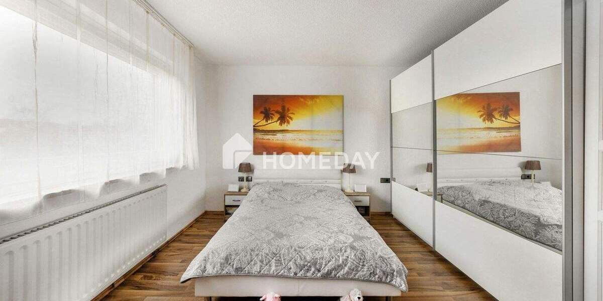 Reihenmittelhaus Bremerhaven Lehe - 7 Zimmer, 185 m&sup2;, 269.000&euro; | Angebot:25302951