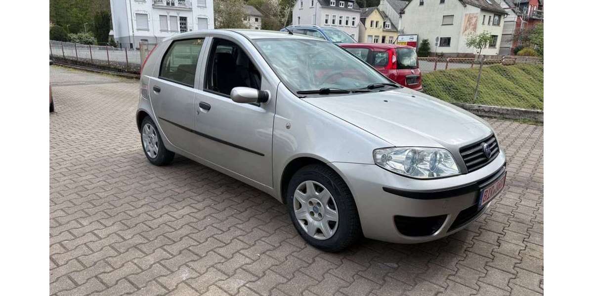 Fiat Punto 97.000 km 1.990 &euro; Idar-Oberstein 55743