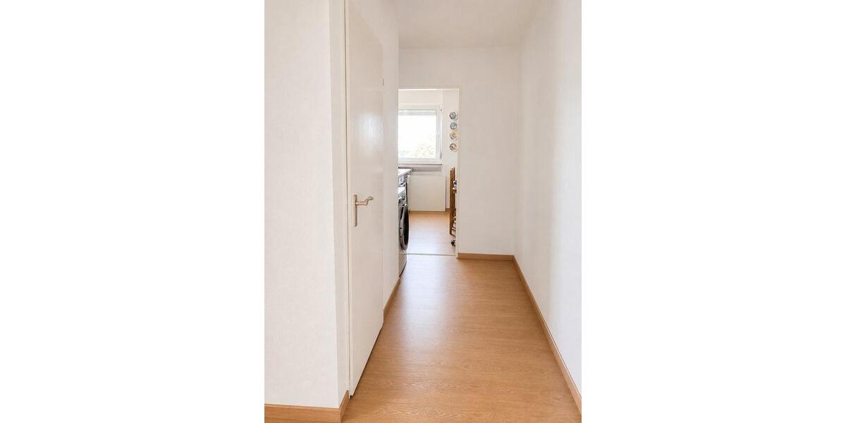 Etagenwohnung Saarbrücken Dudweiler - 4 Zimmer, 90 m&sup2;, 159.000&euro; | Angebot:27070627