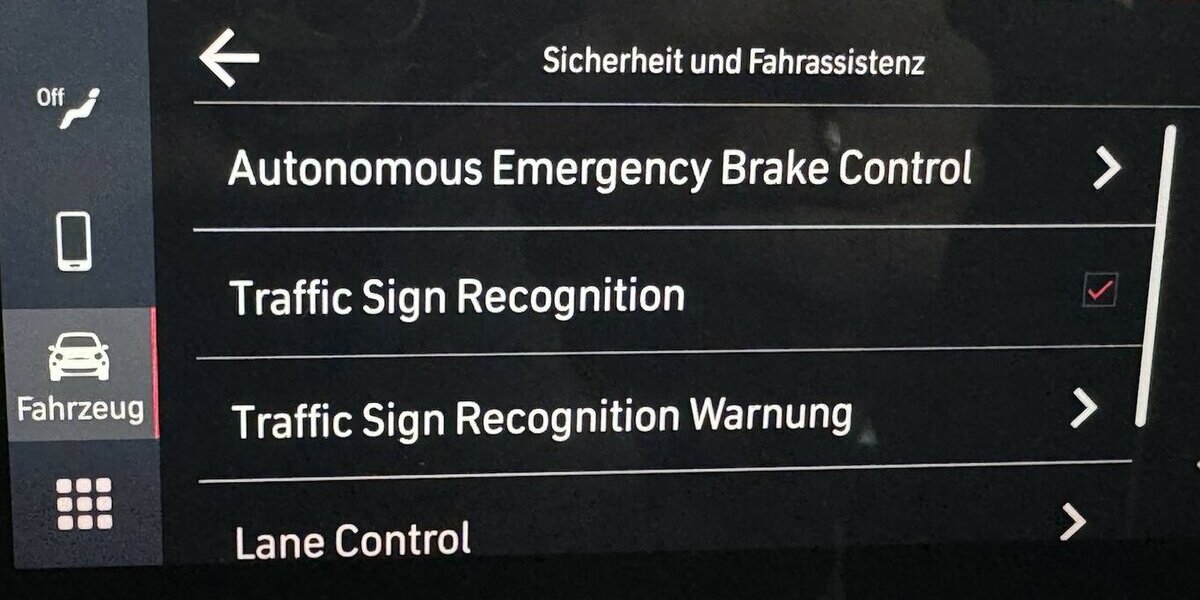 Fiat 500e Action Carplay Android Automatik 1.Hand 11.400 km 13.120 &euro; Lich 35423