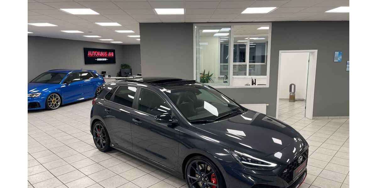 Hyundai i30 77.942 km 29.900 &euro; Remscheid 42857