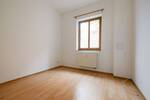 Etagenwohnung Neustadt - 5 Zimmer, 120 m&sup2;, 660&euro; | Angebot:26851154