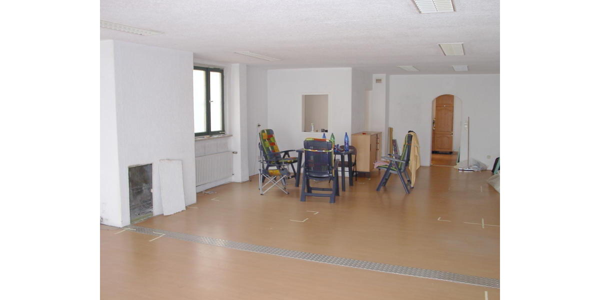 ObjNr:19692 - Platz im Überfluss sucht willigen Handwerker - Zweifamilienhaus Bobenheim-Roxheim Roxheim | Angebot:20664113